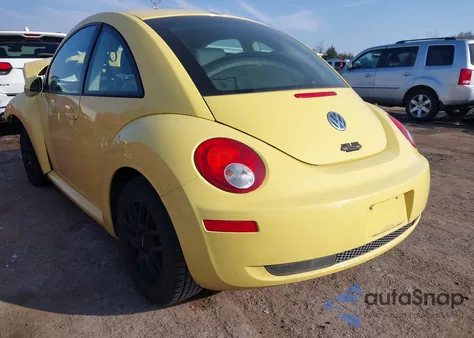 2010 Volkswagen New Beetle 2.5L Final Edition из США, поврежденный, VIN 3VWPW3AG7AM016492